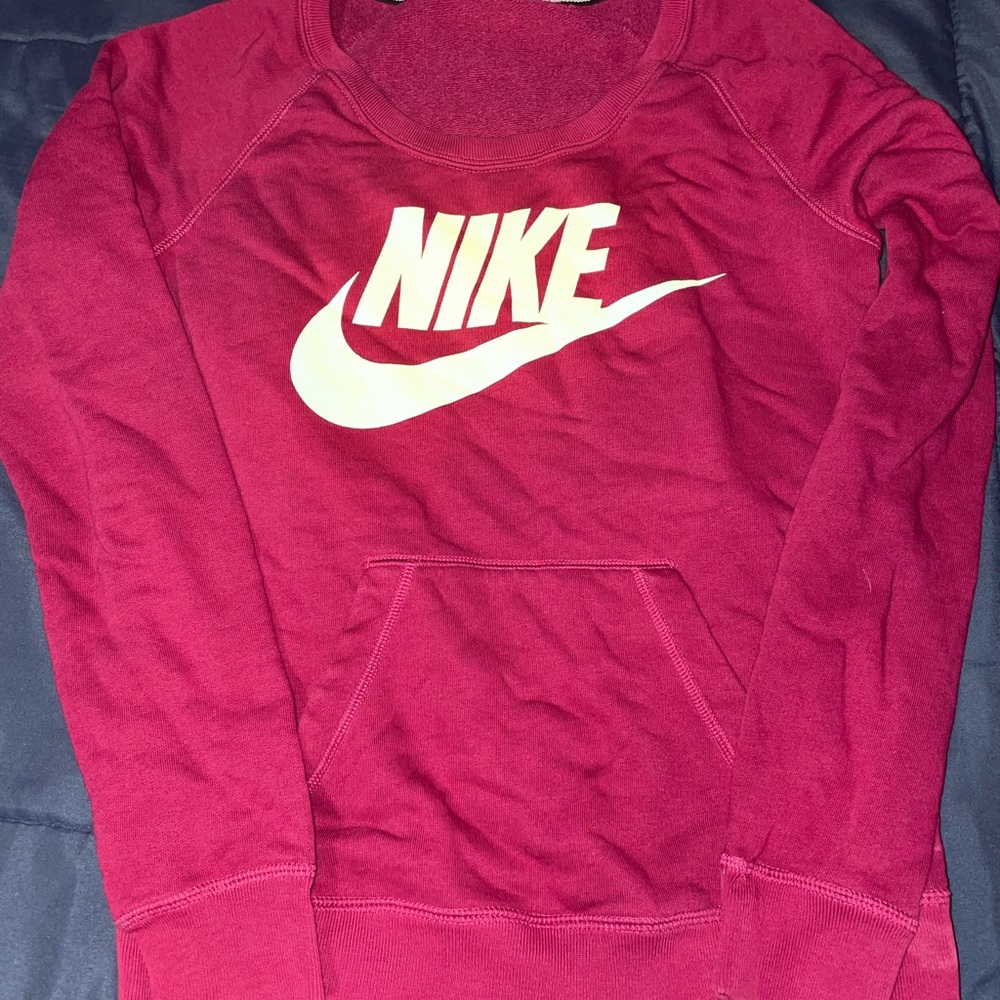 Nike Swoosh sportswear fuchsia crewneck sweatshirt XS wmns long sleeve sweater